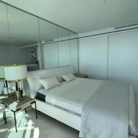 Diana Apartment
